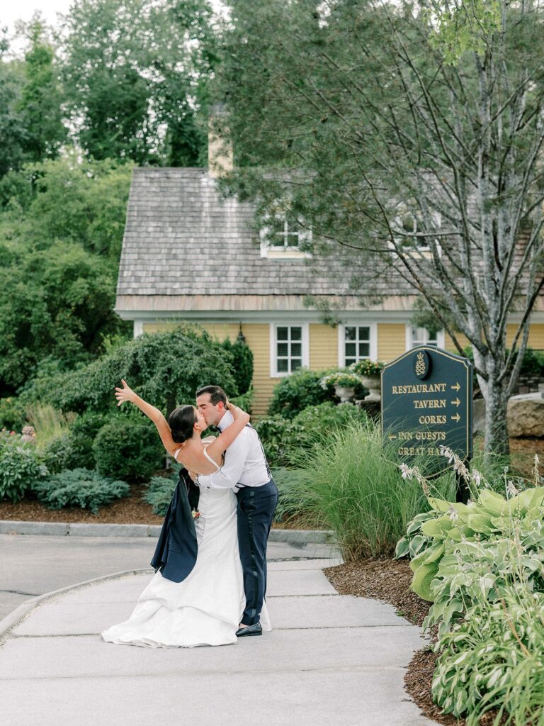 Bedford Village Inn wedding portrait 